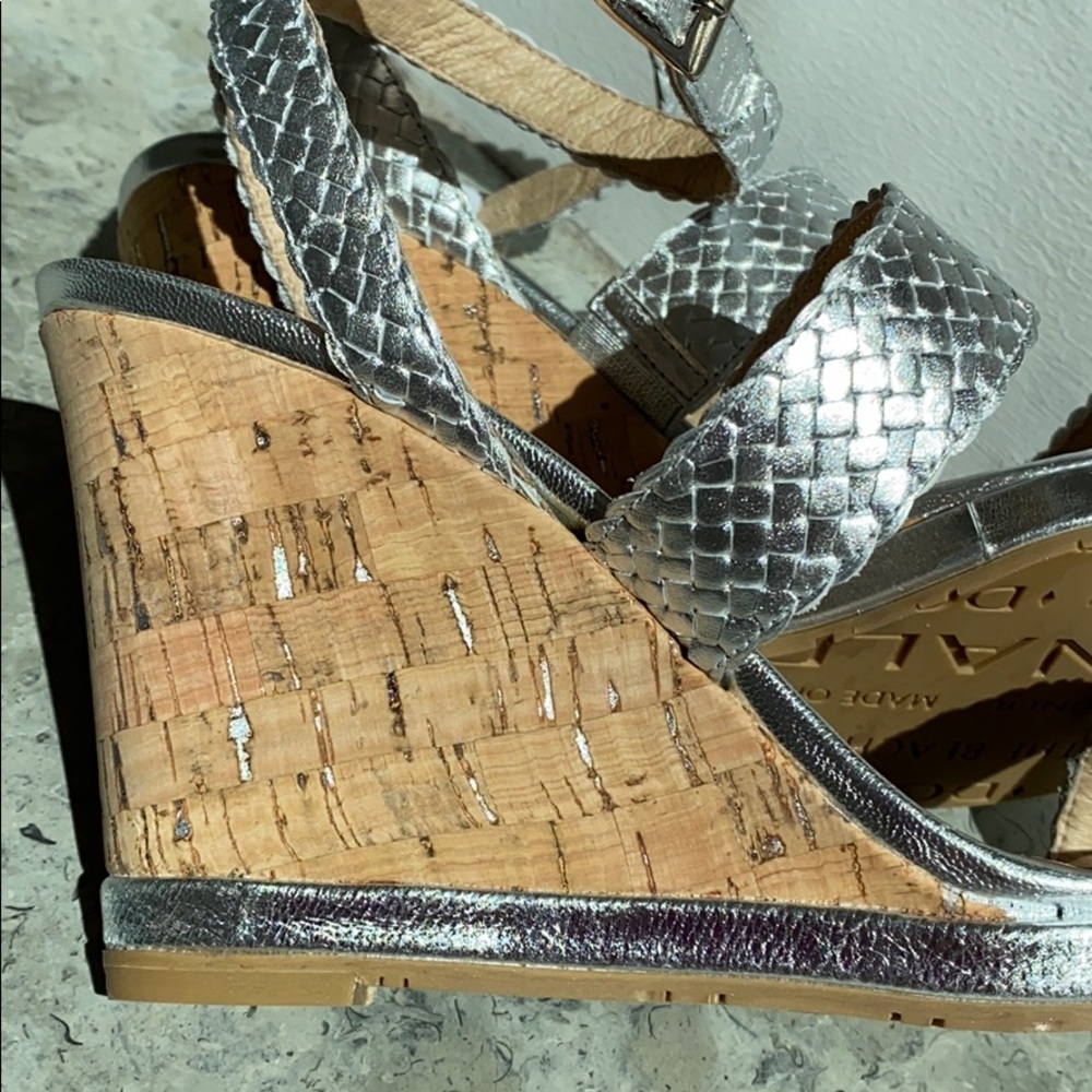 Donald Pliner sandals - Picture 5 of 16